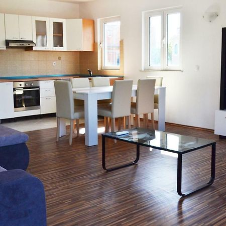 Apartman Ana Srima Luaran gambar