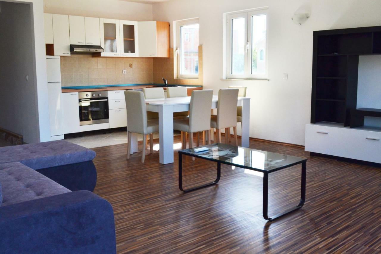 Apartman Ana Srima Luaran gambar