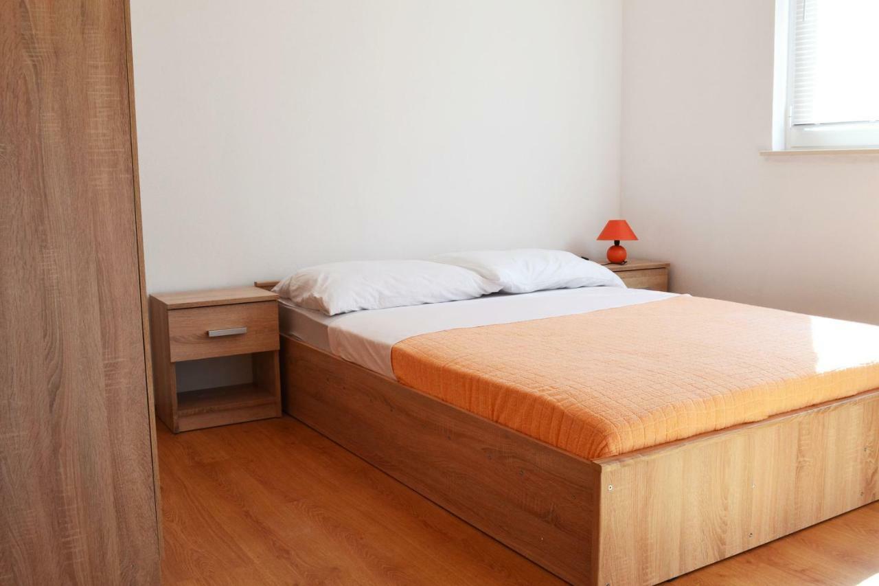 Apartman Ana Srima Luaran gambar